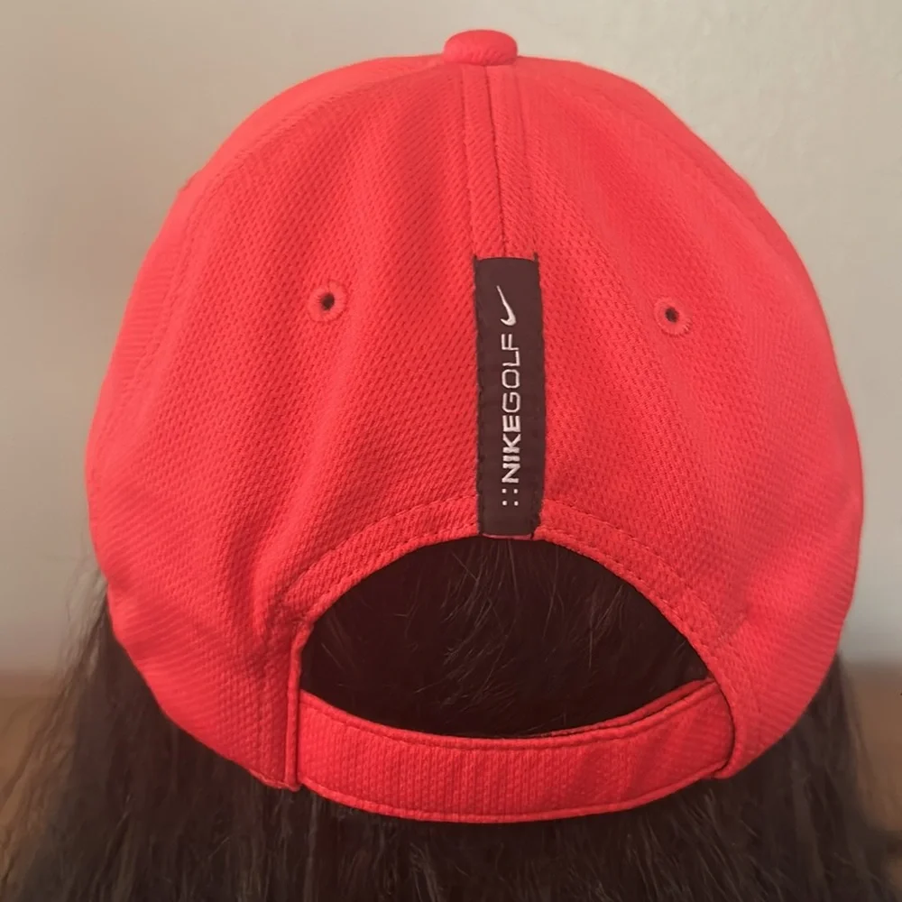 NIKE Golf Cap